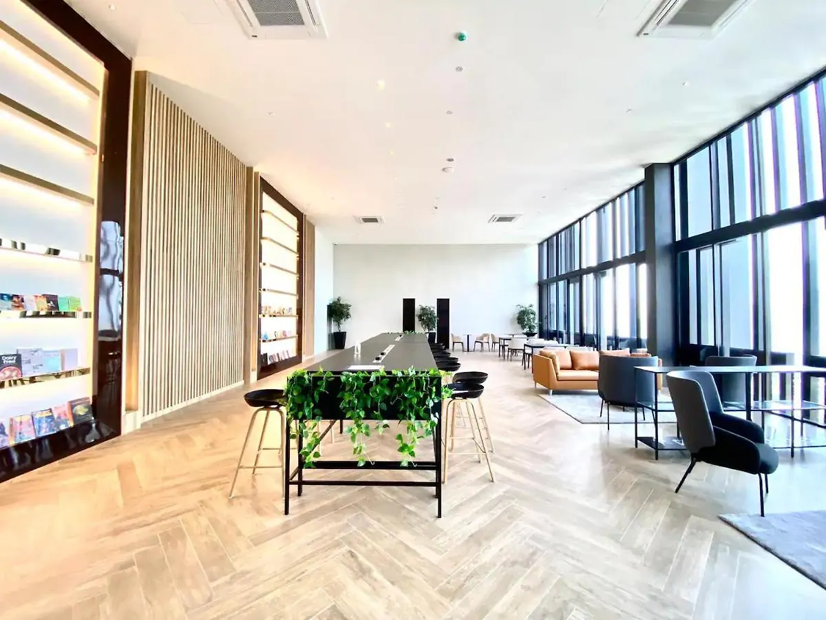 Apartament Rooftop Pool, Up To 8 Pax, 2 Bedrooms, 2 Bathrooms, 2 Car Parks By Star Home George Town